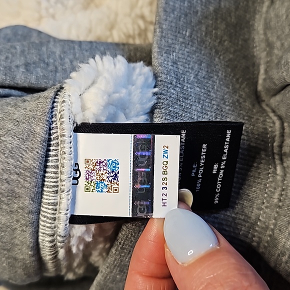 UGG Daylin Bonded Fleece Unisex Sweatpants with Logo Sz Small *NWT* MSRP $148 - Picture 10 of 13